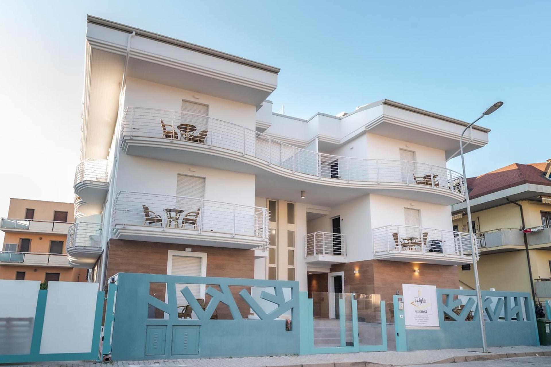 Residence Twigha Martinsicuro Kültér fotó