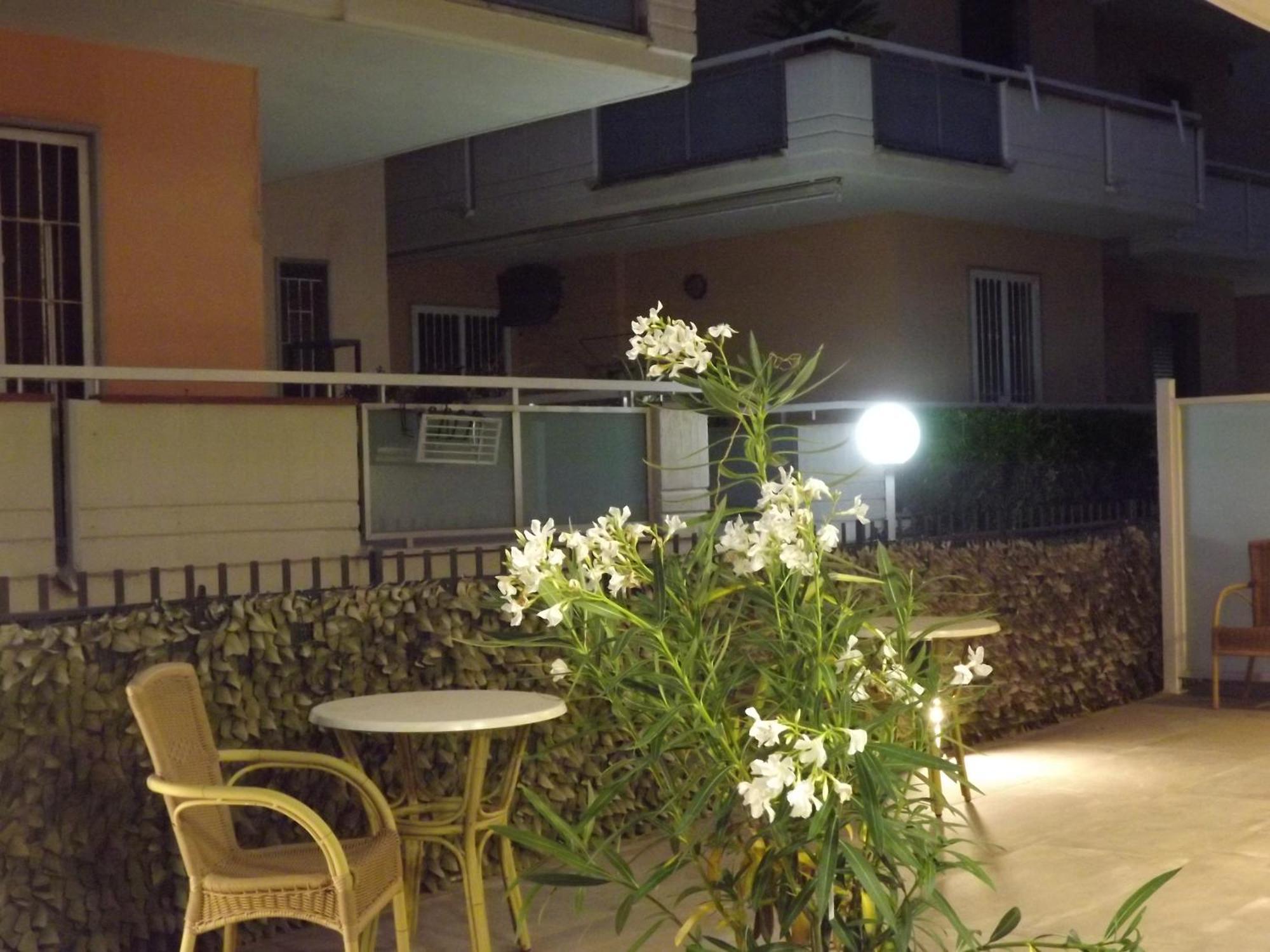 Residence Twigha Martinsicuro Kültér fotó